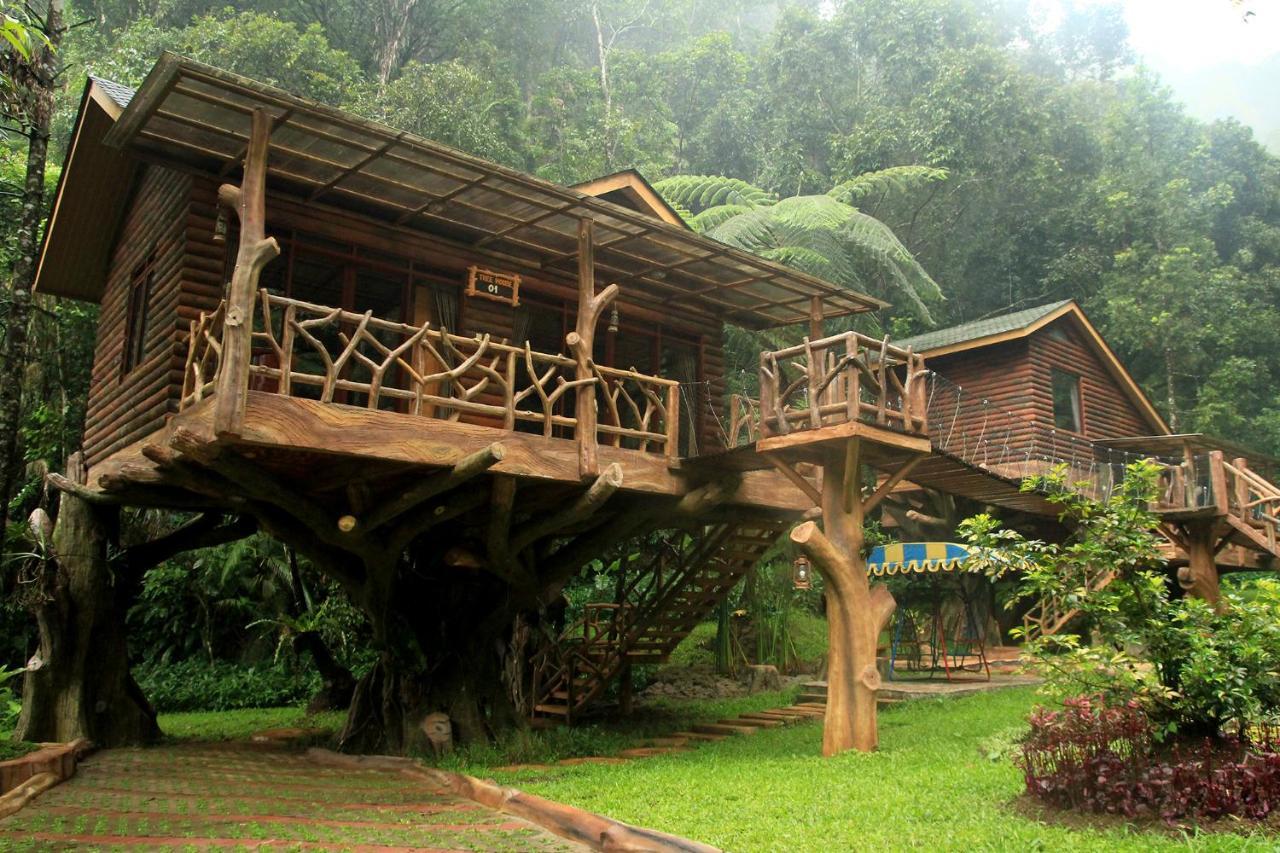 Safari Resort Puncak Esterno foto